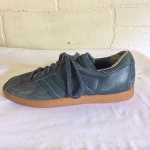 uomini blu adidas le scarpe poshmark uomini blu adidas le scarpe poshmark